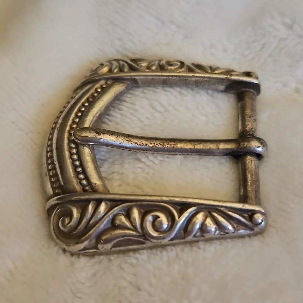 Vintage Taiwan Metal Western Scroll Buckle